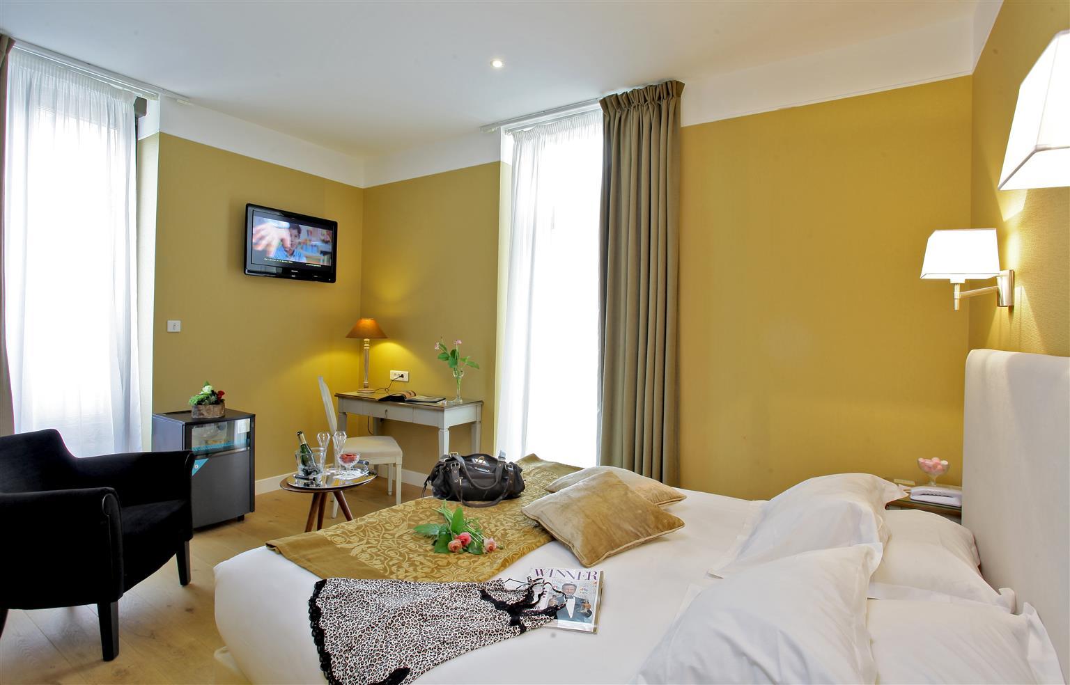 Hotel Le Renoir Sarlat-la-Canéda Buitenkant foto
