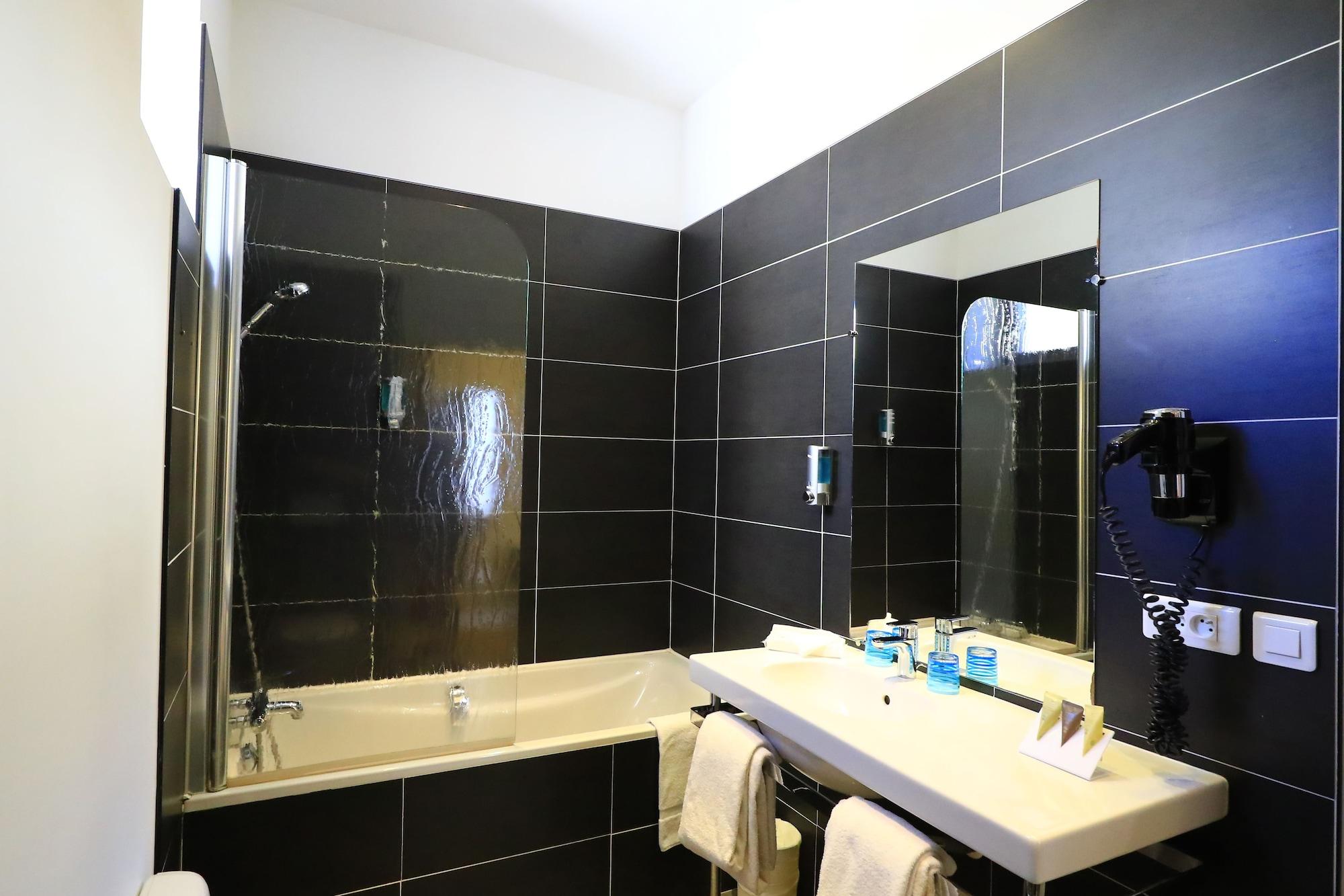 Hotel Le Renoir Sarlat-la-Canéda Buitenkant foto
